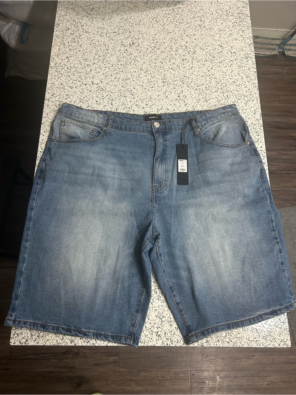 Jean shorts - Picture 1 of 5